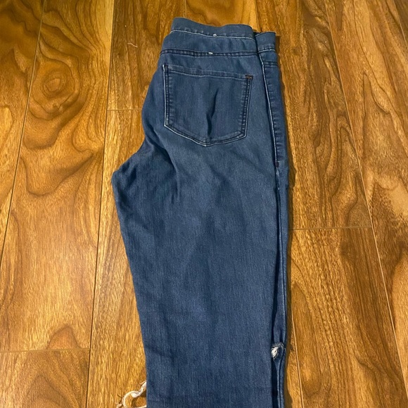 Garage Jeggings - Picture 2 of 4